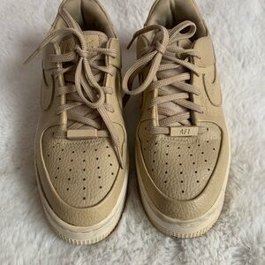 Nike AF Beige Sneakers